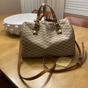 Michael Kors Duffle Handbag Large